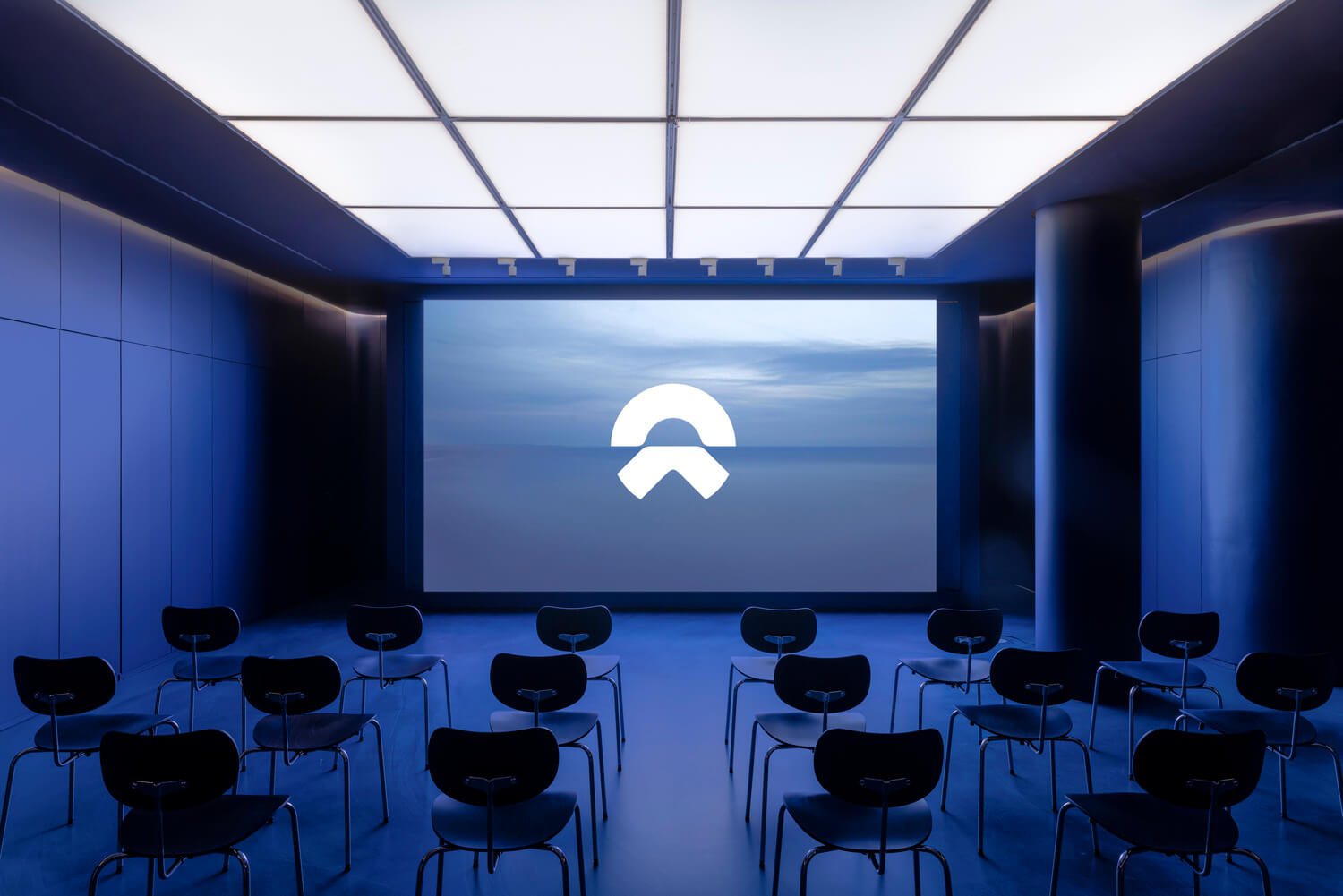 empty presentation room